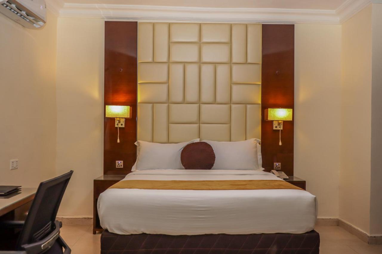 De Rembrandt Hotels And Suites Ikeja Bagian luar foto